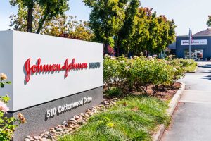 Johnson & Johnson: AAA-Rated & Potentially 20% Undervalued (NYSE:JNJ)