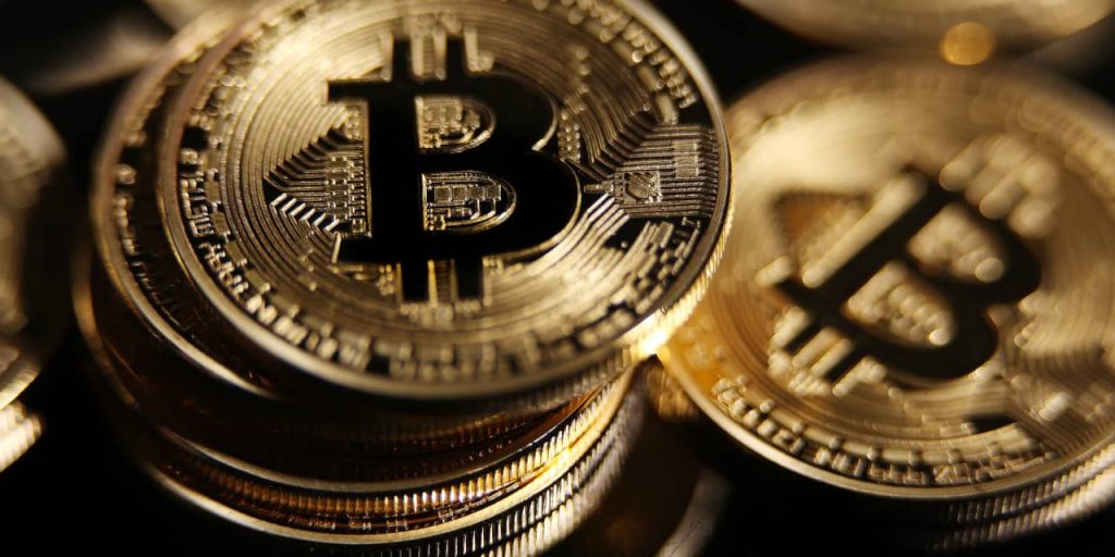 Bitcoin Rises but Traders Brace for Losses After ‘Death Cross’ Forms