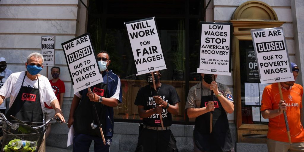 Opinion: Americans are working harder and making less. We need a new social safety net