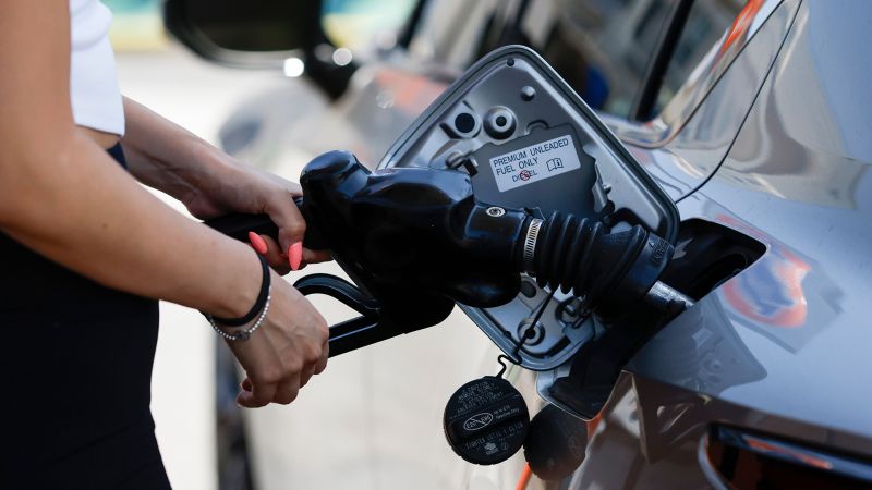 Despite rising gas prices, Americans feel more optimistic about inflation’s future