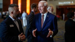 GOP presidential hopefuls flock to Iowa to court Christian conservative voters