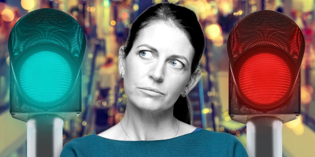 Spending like crazy? Struggling between paydays? Consumers are sending mixed signals ahead of the holidays