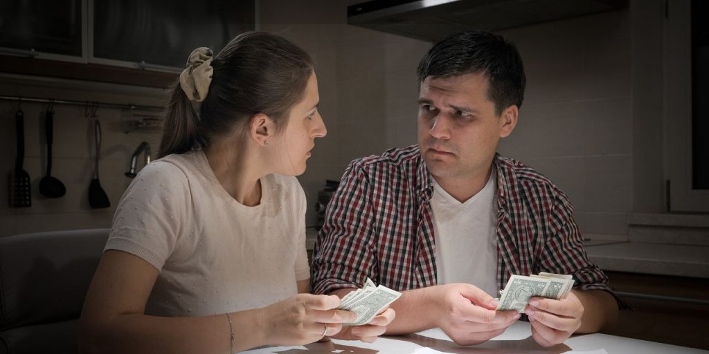 The return of student-loan payments doesn’t seem to have hurt consumer spending. But some low-income borrowers are feeling the pinch.