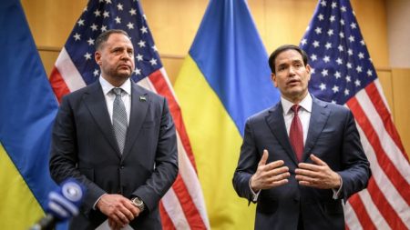 US and Ukraine report progress in talks on peace plan