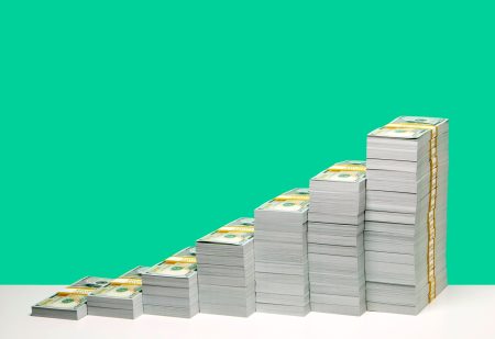 QYLD: You Can Hold For The Income But It Won’t Outperform It’s Peers (NASDAQ:QYLD)